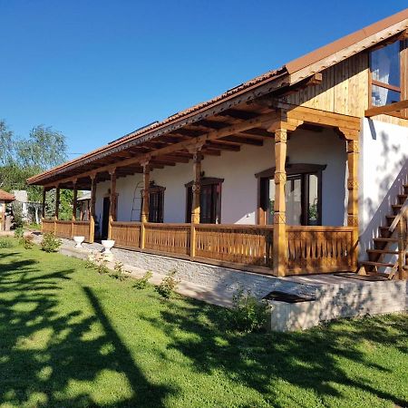 Verada Tour Guest House Somova Buitenkant foto