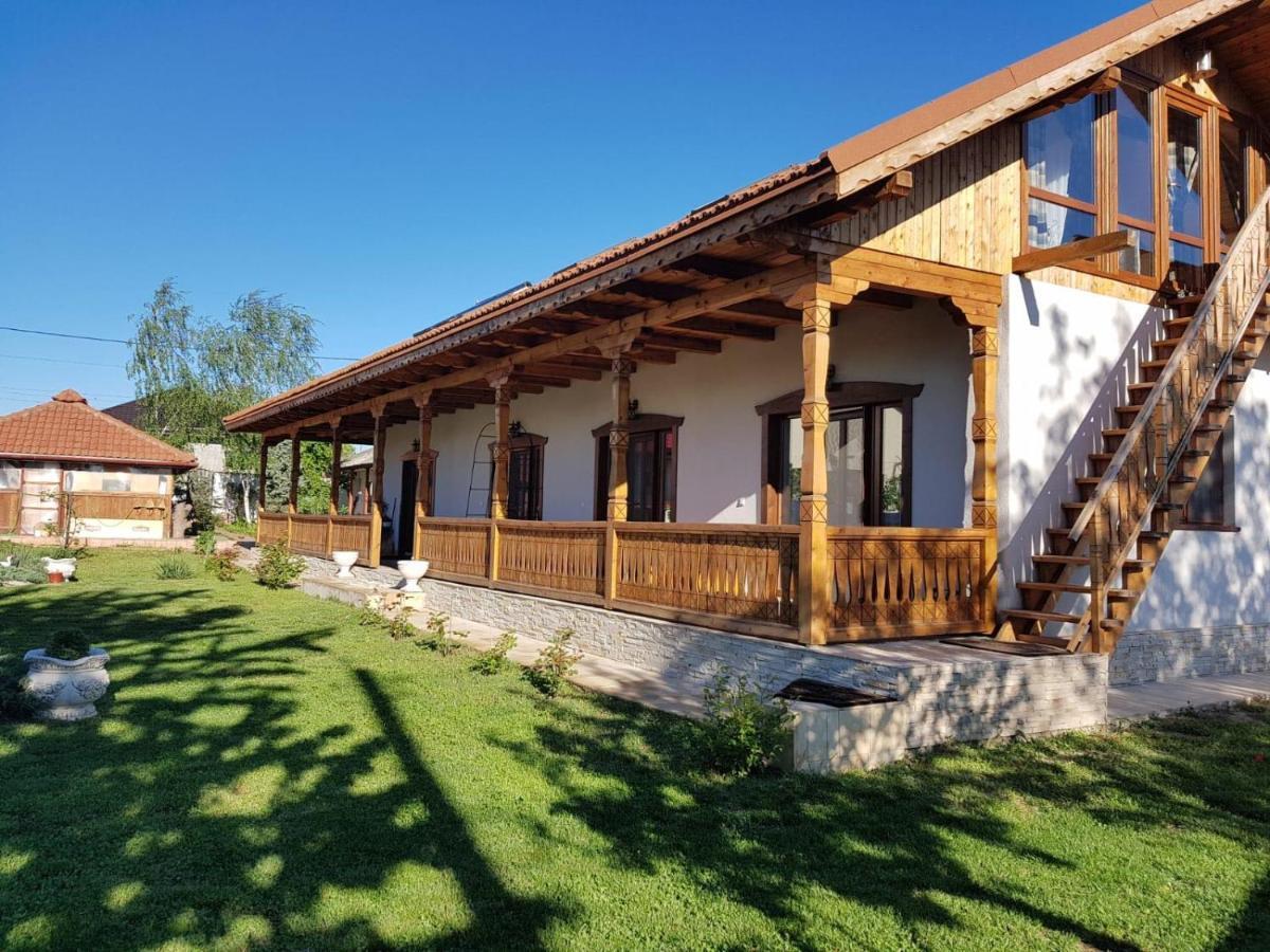 Verada Tour Guest House Somova Buitenkant foto